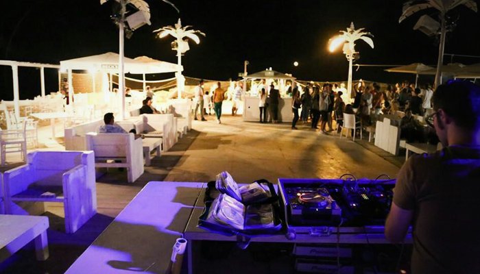 Cattolica By Night – Le Discoteche della Riviera